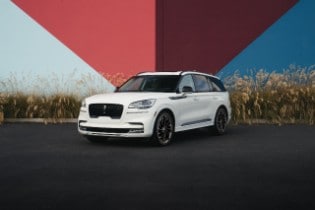 New Jet Appearance Package for the 2022 Lincoln Aviator SUV